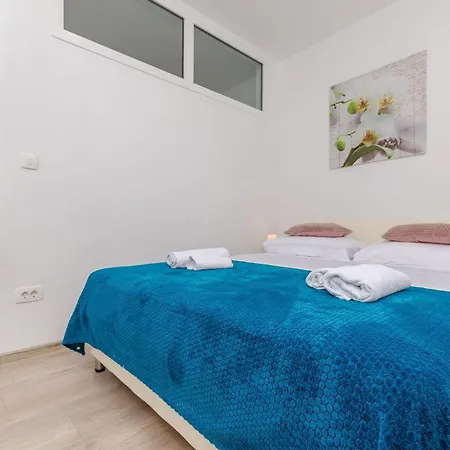 Tabak Apartman Trogir