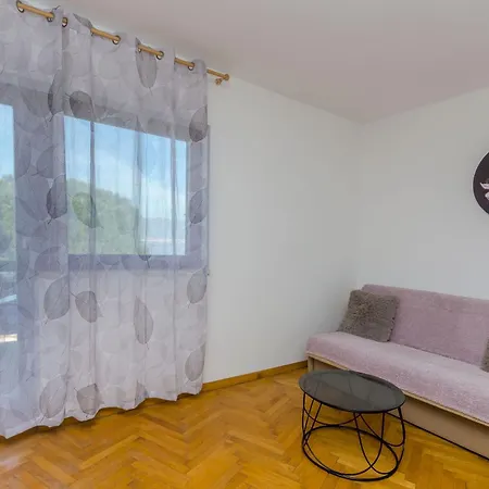 Tabak Appartement *
