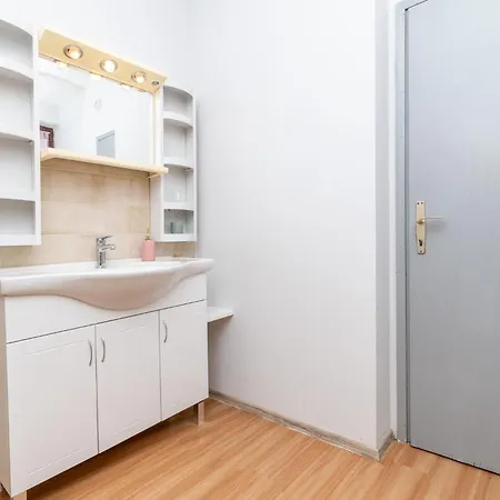 Tabak Apartment Trogir